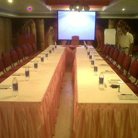 Hotel Pigeon International Bangalore Ngoại thất bức ảnh