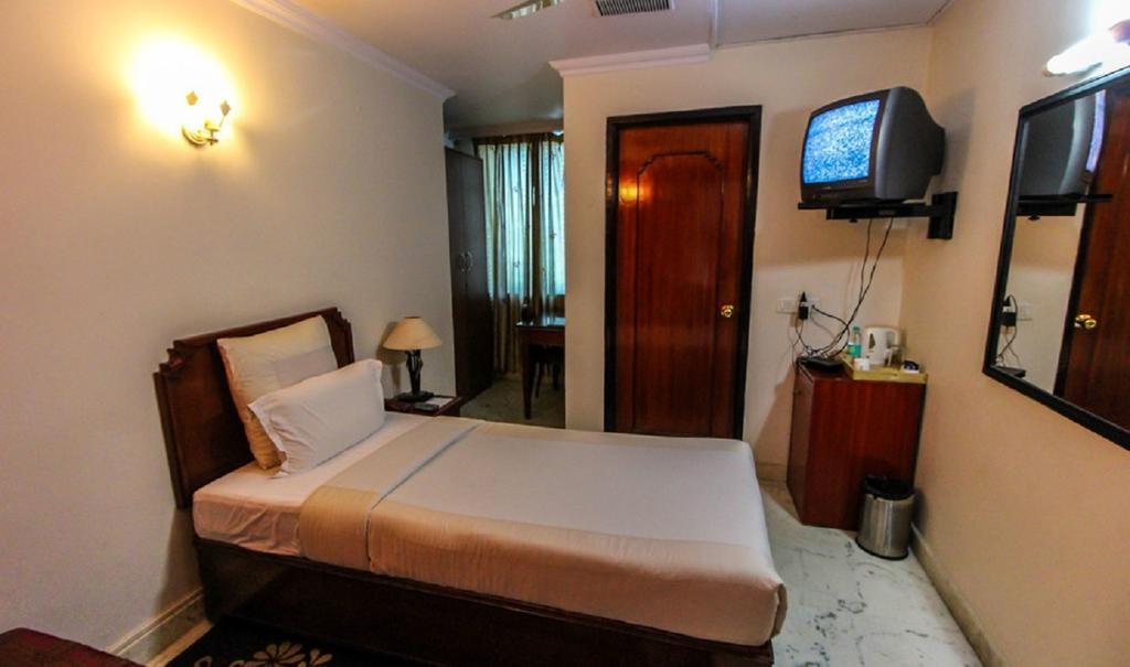 Hotel Pigeon International Bangalore Ngoại thất bức ảnh