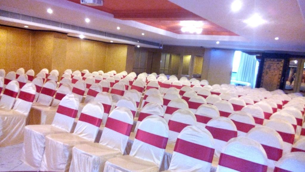 Hotel Pigeon International Bangalore Ngoại thất bức ảnh