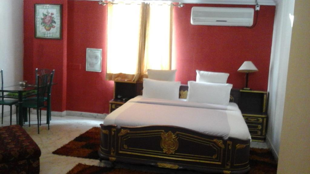 Hotel Pigeon International Bangalore Ngoại thất bức ảnh