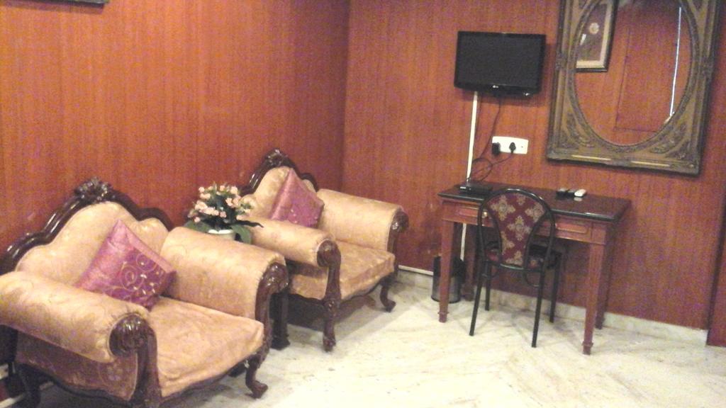 Hotel Pigeon International Bangalore Ngoại thất bức ảnh